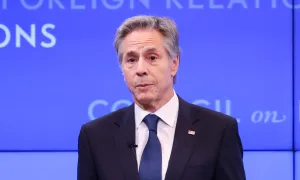Ngoại trưởng Mỹ: Ông Trump sẽ tiếp tục ngăn Iran sở hữu bom nguyên tử