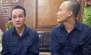 Nhân viên massage chém nhầm khiến khách tử vong Nhân viên massage chém nhầm khiến khách tử vong