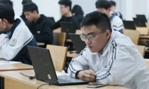Gần 40 trường xét điểm thi đánh giá tư duy của Đại học Bách khoa Hà Nội Gần 40 trường xét điểm thi đánh giá tư duy của Đại học Bách khoa Hà Nội