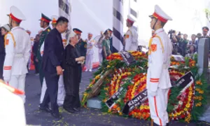 Nguyên Chủ tịch nước Trần Đức Lương được an táng tại quê nhà