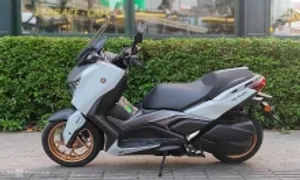 Yamaha XMax 300 2025 ra mắt, giá 140 triệu đồng Yamaha XMax 300 2025 ra mắt, giá 140 triệu đồng