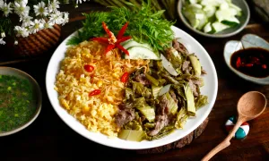 Vì sao nên rang cơm nguội?