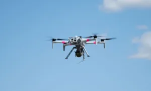 Lục quân Mỹ hứng chỉ trích vì video drone thả lựu đạn Lục quân Mỹ hứng chỉ trích vì video drone thả lựu đạn