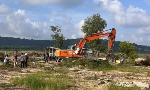Dựng 6 km hàng rào ngăn chiếm đất sân bay Phú Quốc