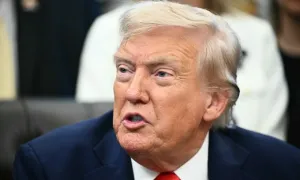 Ông Trump muốn đổi tên Bộ Quốc phòng Mỹ Ông Trump muốn đổi tên Bộ Quốc phòng Mỹ
