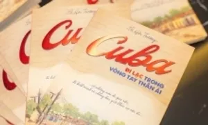Tác giả 9x viết sách về mùa hè ở Cuba Tác giả 9x viết sách về mùa hè ở Cuba