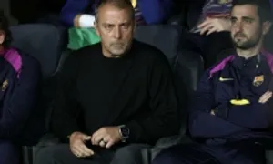 Flick: 'Sau 30 phút, PSG khiến Barca tan rã' Flick: 'Sau 30 phút, PSG khiến Barca tan rã'