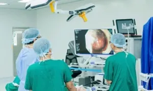 U hình móng ngựa ở thực quản người phụ nữ U hình móng ngựa ở thực quản người phụ nữ