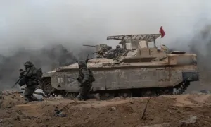 Quân đội Israel 'nhận lệnh giảm cường độ tác chiến' ở Dải Gaza Quân đội Israel 'nhận lệnh giảm cường độ tác chiến' ở Dải Gaza
