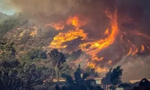 Lượng CO2 toàn cầu đạt mức cao kỷ lục Lượng CO2 toàn cầu đạt mức cao kỷ lục