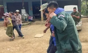 Campuchia sơ tán hàng trăm dân sau vụ đấu súng với Thái Lan