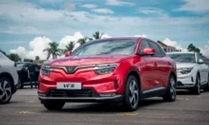 VinFast có thể bán xe hybrid từ năm sau