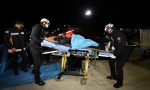 Phà chở 267 người mắc cạn do người lái mải xem điện thoại